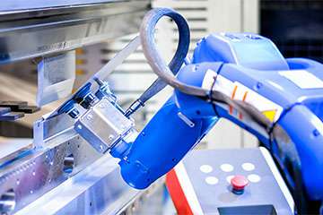 钣金行业资讯-采用机器人钣金折弯，钣金加工行业已经不再需要大批量的尺寸来使用机器人折弯机-拼搏在线官方网站-拼搏pinbo（中国）